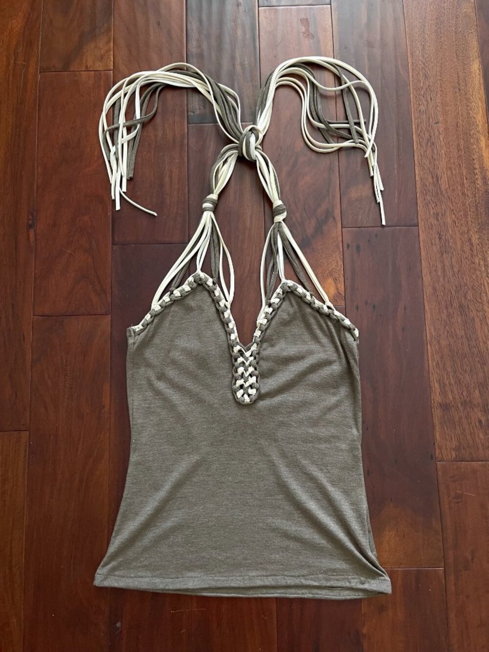 La Rok halter braded ditails halter top XS - Picture 9 of 12